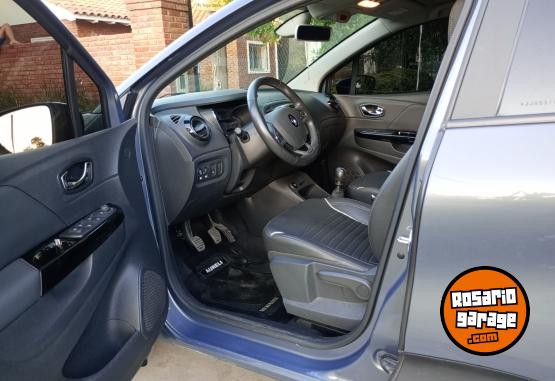 Autos - Renault Captur Intens 2017 Nafta 93827Km - En Venta