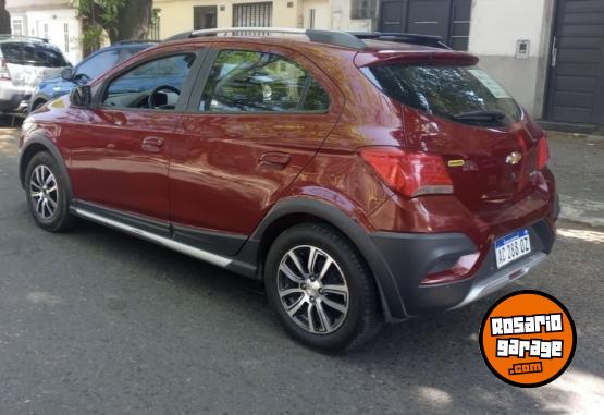 Autos - Chevrolet Onix Activ 1.4 2018 GNC 170000Km - En Venta