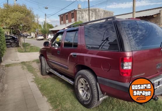 Camionetas - Chevrolet Blazer dlx 2.8 2002 Diesel 220000Km - En Venta
