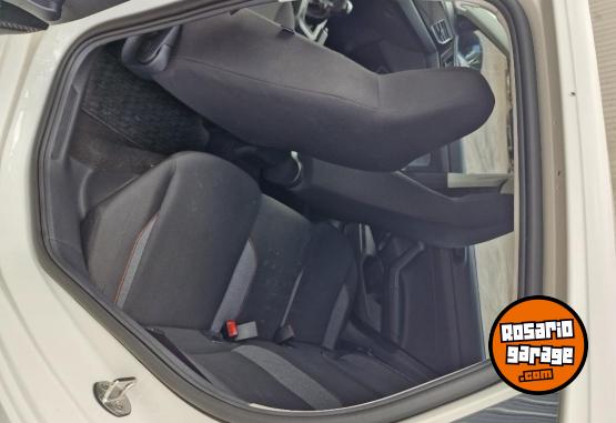 Autos - Volkswagen Polo 2024 Nafta 21000Km - En Venta