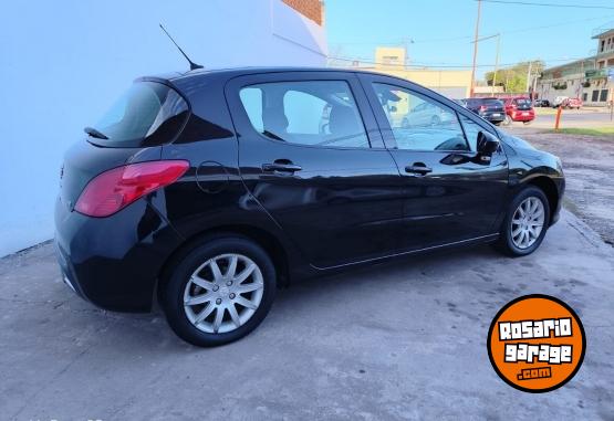 Utilitarios - Peugeot 308 ALLURE C/ NAV HDI 1.6 2015 Diesel 176589Km - En Venta