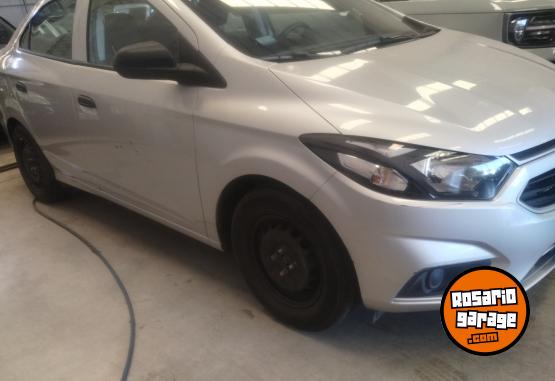 Autos - Chevrolet Onix joy no corsa celta 2020 Nafta 62000Km - En Venta