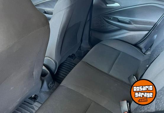 Autos - Chevrolet ONIX LT 2020 Nafta 70000Km - En Venta