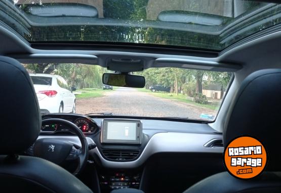 Autos - Peugeot 208 Feline 2018 Nafta 100000Km - En Venta