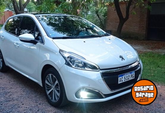Autos - Peugeot 208 Feline 2018 Nafta 100000Km - En Venta