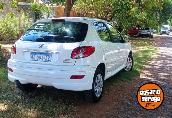 Autos - Peugeot 207 2016 Diesel 160000Km - En Venta
