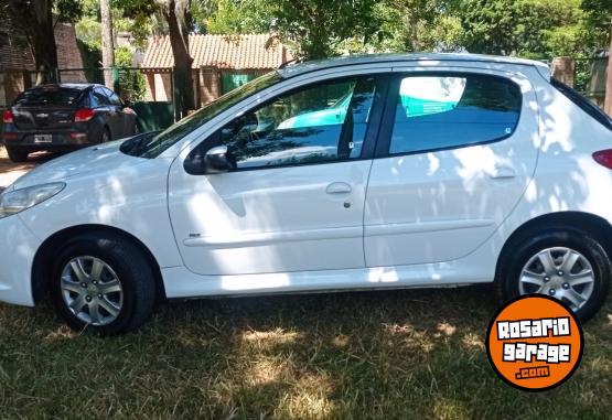 Autos - Peugeot 207 2016 Diesel 160000Km - En Venta