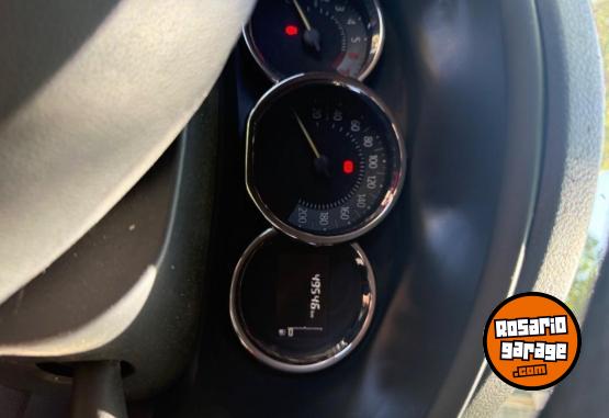 Autos - Renault Sandero Stepway intens 2023 Nafta 50000Km - En Venta