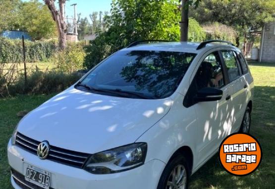 Autos - Volkswagen Suran Trendline 2014 Nafta 116000Km - En Venta