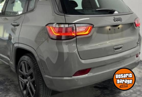 Camionetas - Jeep Compass serie S 2026 Nafta 940Km - En Venta