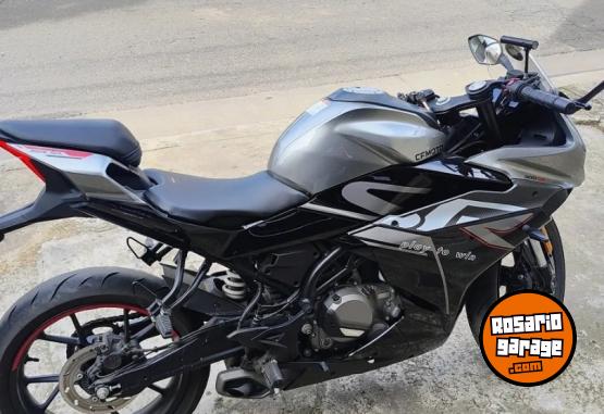 Motos - CF 300sr 2024 Nafta 11500Km - En Venta