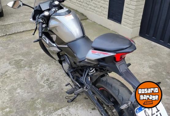 Motos - CF 300sr 2024 Nafta 11500Km - En Venta