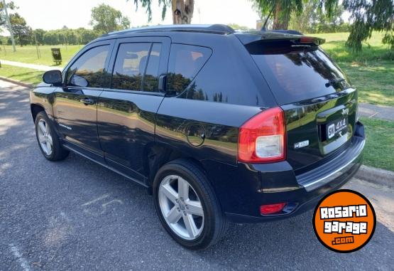 Camionetas - Jeep COMPASS LIMITED 4X4 2011 Nafta 140000Km - En Venta