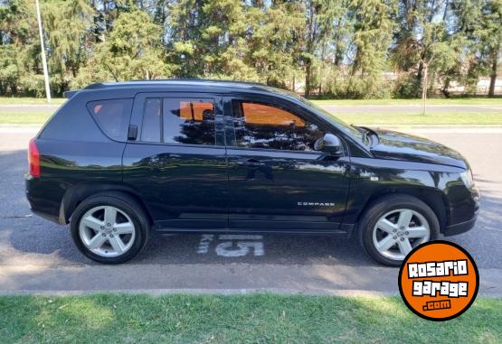 Camionetas - Jeep COMPASS LIMITED 4X4 2011 Nafta 140000Km - En Venta