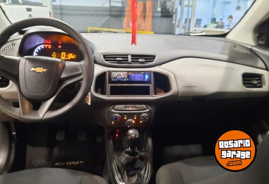 Autos - Chevrolet ONIX JOY LS 5P  C/GNC 2018 Nafta 105000Km - En Venta