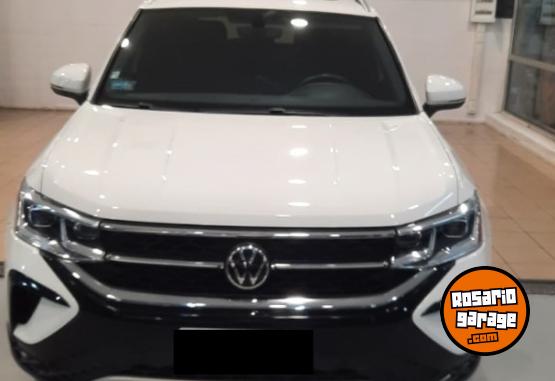 Autos - Volkswagen TAOS HIGHLINE AT 2022 Nafta 40000Km - En Venta