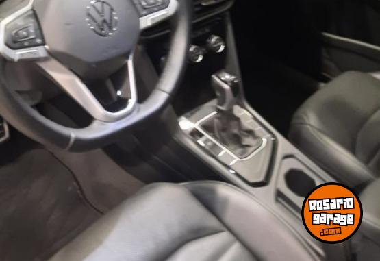 Autos - Volkswagen TAOS HIGHLINE AT 2022 Nafta 40000Km - En Venta