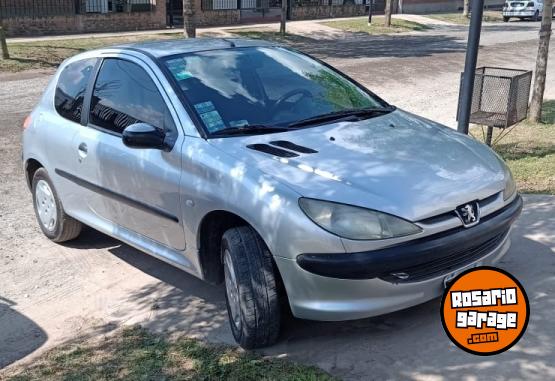 Autos - Peugeot 206 xr premiun 2004 Nafta 289000Km - En Venta