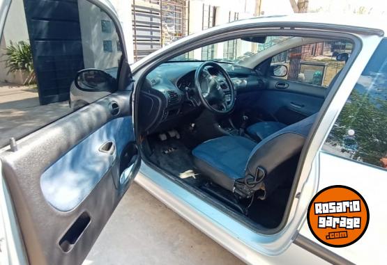 Autos - Peugeot 206 xr premiun 2004 Nafta 289000Km - En Venta