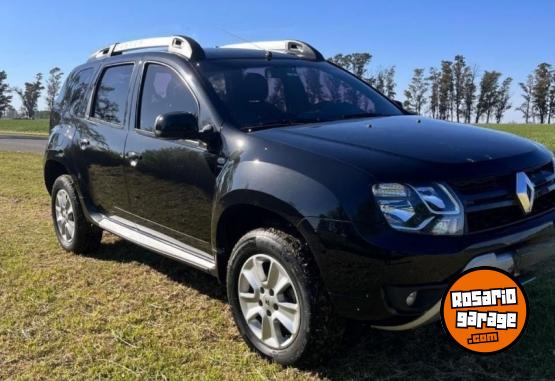 Autos - Renault Duster 2.0 4x2 Privilege 2016 Nafta 150000Km - En Venta
