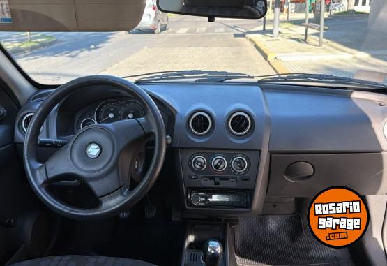 Autos - Suzuki FUN 2010 Nafta  - En Venta