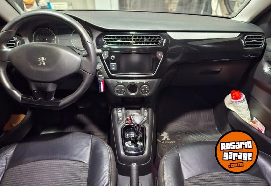 Autos - Peugeot 301 2017 Nafta 115000Km - En Venta