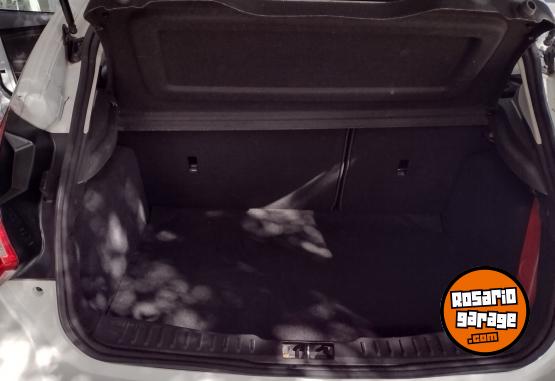 Autos - Ford Focus 2015 Nafta 120000Km - En Venta