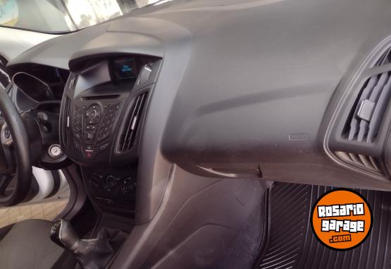 Autos - Ford Focus 2015 Nafta 120000Km - En Venta