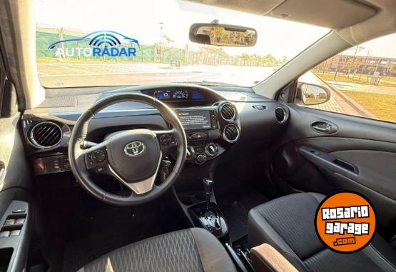 Autos - Toyota Etios XLS AT 5p 2019 Nafta 38500Km - En Venta