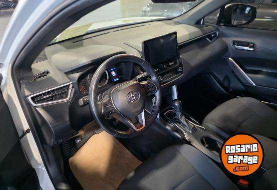Autos - Toyota Corolla cross 2.0 xei cvt 2024 Nafta 22800Km - En Venta