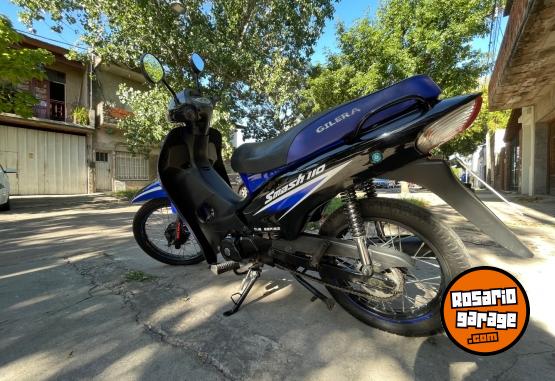 Motos - Gilera Smash 110cc 2023 Nafta 11000Km - En Venta