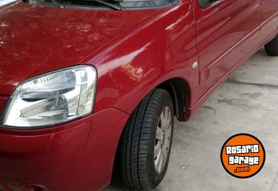 Utilitarios - Citroen Berlingo 2018 GNC 93000Km - En Venta