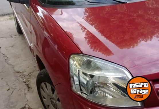 Utilitarios - Citroen Berlingo 2018 GNC 93000Km - En Venta