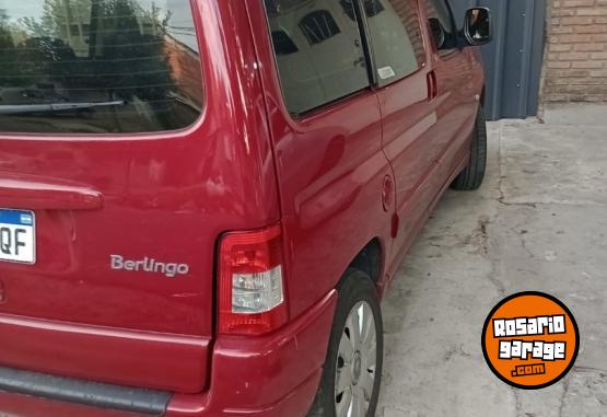 Utilitarios - Citroen Berlingo 2018 GNC 93000Km - En Venta