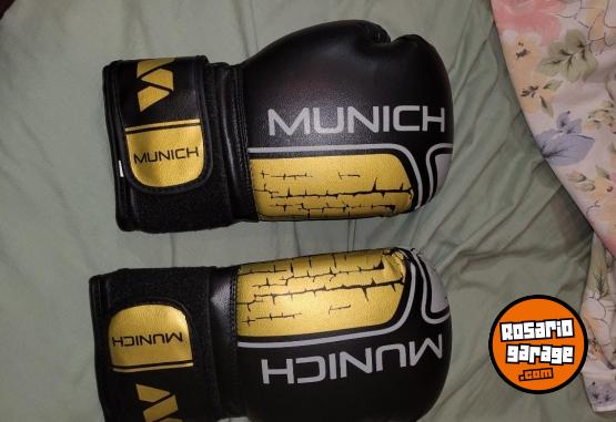 Deportes - Guantes Boxeo NUEVOS 12 Oz + dos pares de vendas de REGALO - En Venta