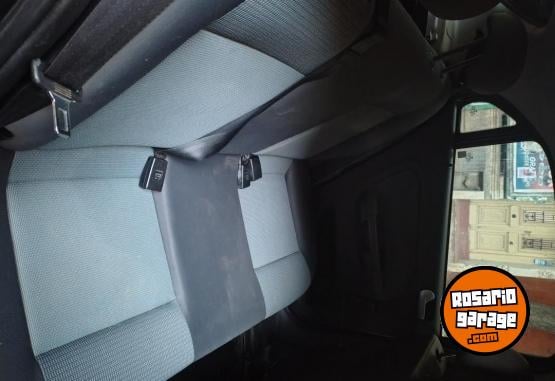 Autos - Volkswagen Gol trend pack 2011 Nafta 145000Km - En Venta