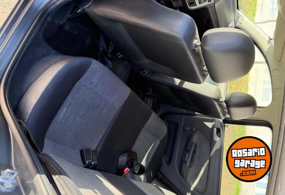 Autos - Volkswagen Gol trend 2013 Nafta 140000Km - En Venta