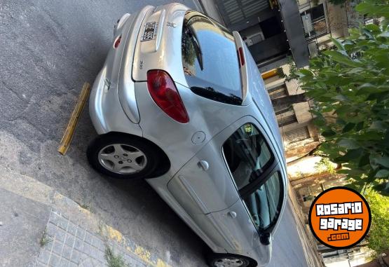 Autos - Peugeot 206 2008 Diesel 106000Km - En Venta