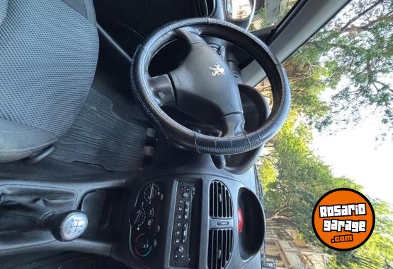 Autos - Peugeot 206 2008 Diesel 106000Km - En Venta