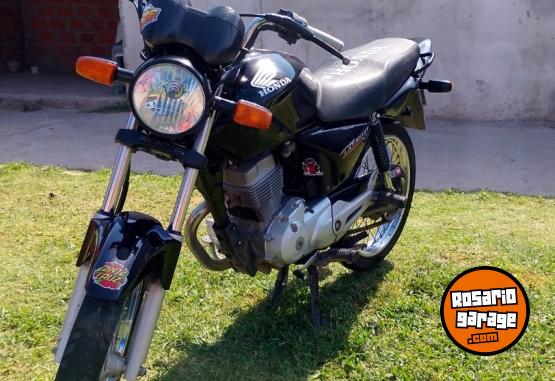 Motos - Honda Titan 2015 Nafta 71000Km - En Venta