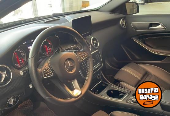 Autos - Mercedes Benz 1.6 A200 Urban 156cv 2018 Nafta 62000Km - En Venta