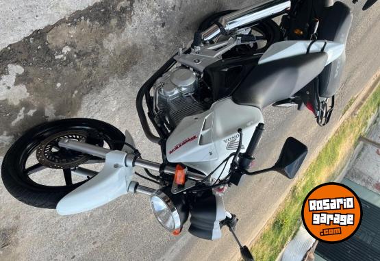 Motos - Honda CBX TWISTER 2016 Nafta 9700Km - En Venta
