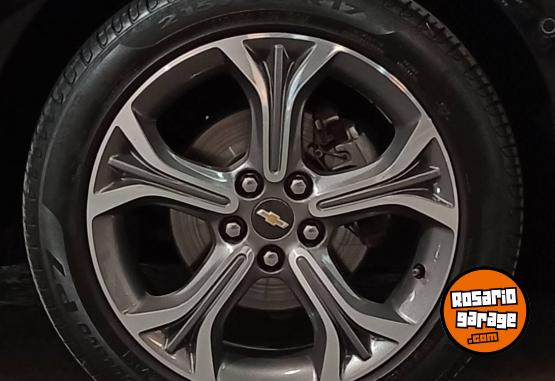 Autos - Chevrolet CRUZE 5P PREMIER 2022 Nafta 78666Km - En Venta