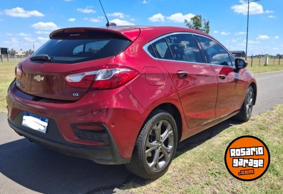 Autos - Chevrolet Cruze LTZ 2018 Nafta 110000Km - En Venta