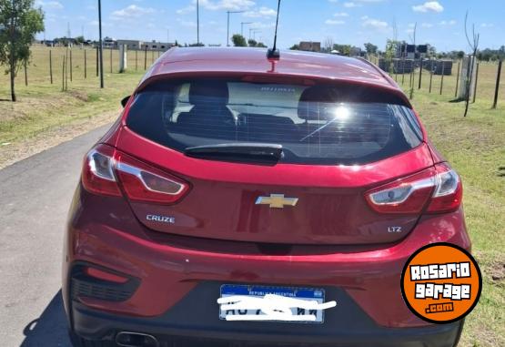 Autos - Chevrolet Cruze LTZ 2018 Nafta 110000Km - En Venta