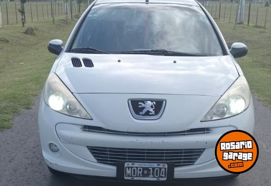 Autos - Peugeot 207 compact allure 1.6 hd 2013 Diesel 134000Km - En Venta