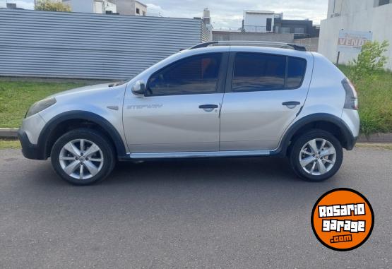 Autos - Renault Stepway 2011 GNC 220000Km - En Venta