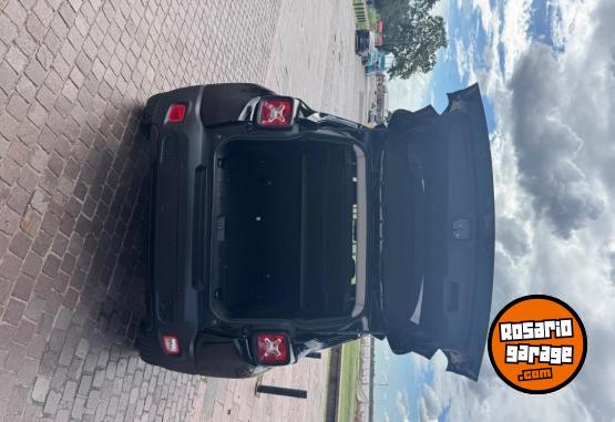 Camionetas - Jeep JEEP RENEGADE LONGITUDE 2019 Nafta 57500Km - En Venta