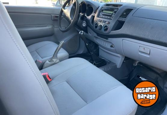 Camionetas - Toyota Hilux 2009 Diesel 220000Km - En Venta