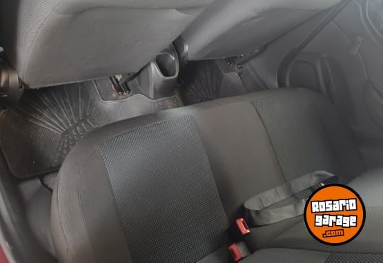 Autos - Chevrolet Onix joy 2018 Nafta 116000Km - En Venta